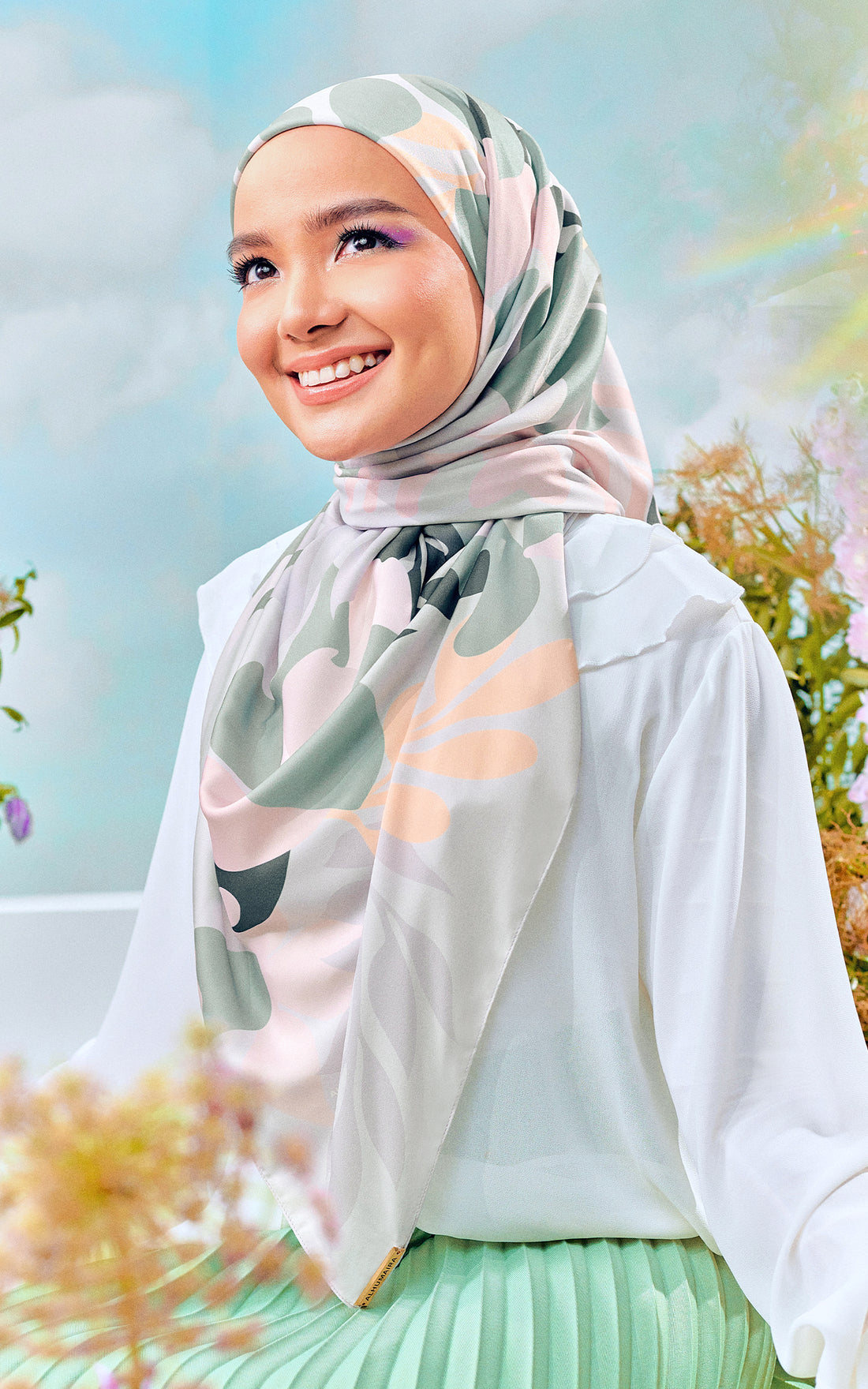 The Daffodils in Eminence Grey